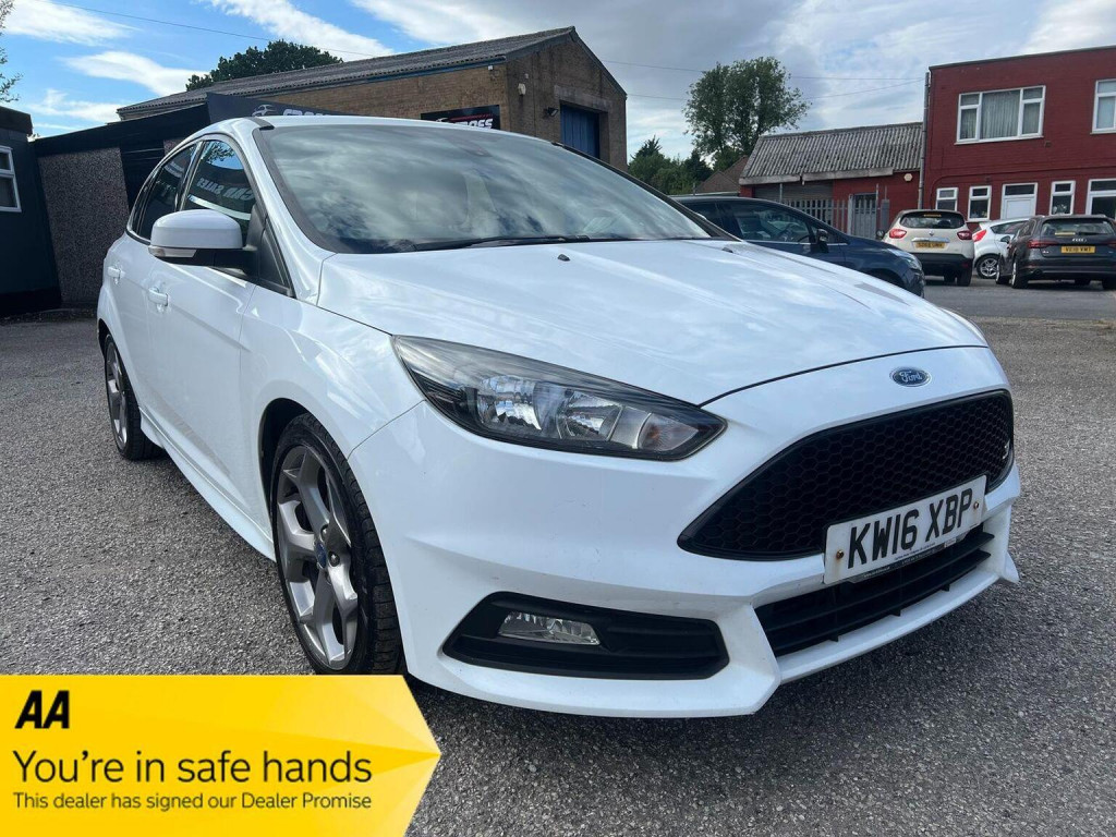 2016 Ford FOCUS